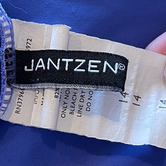 Jantzen Women's 14 One-Piece Cobalt Front Ruffles Swimsuit - Picture 10 of 10